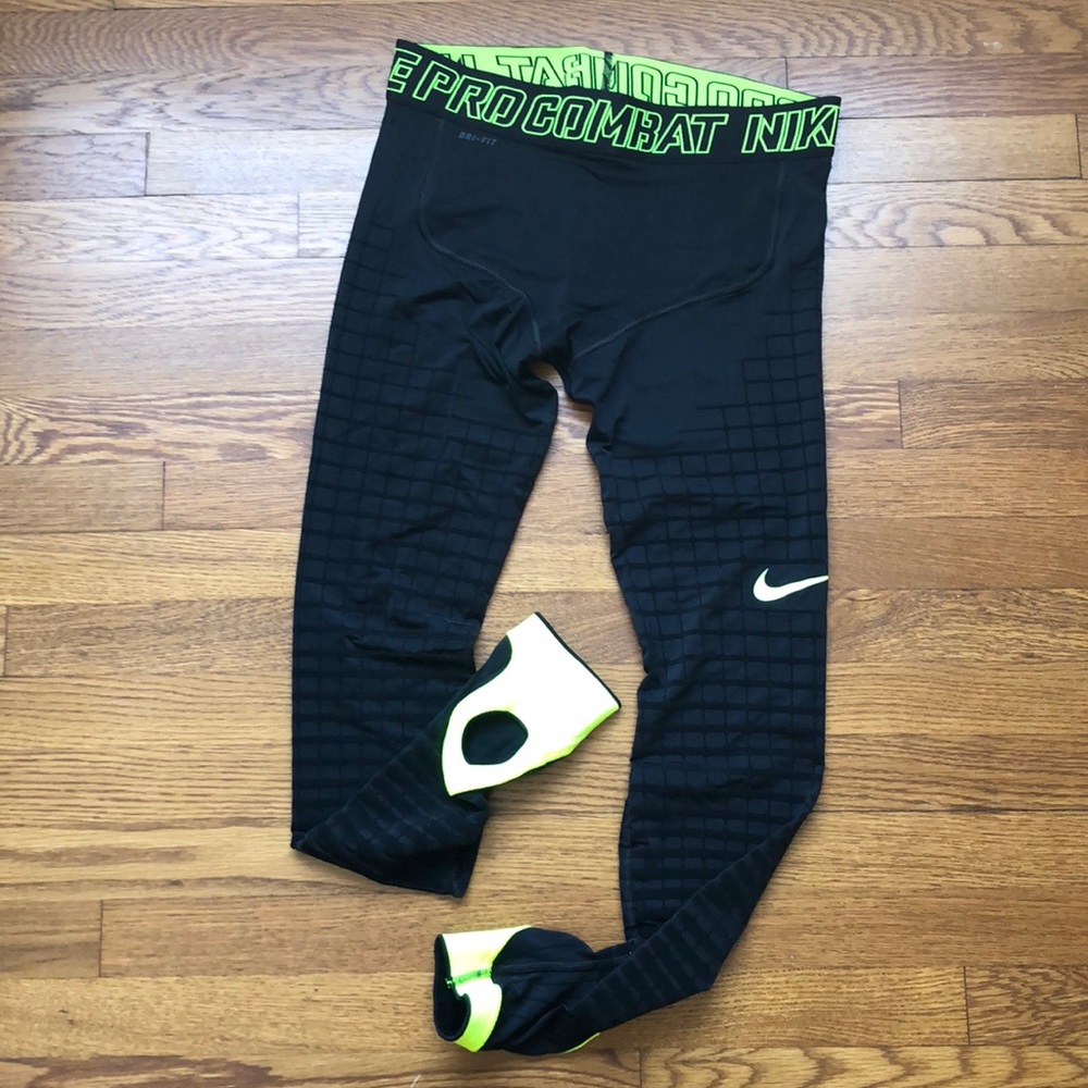 Nike Pro Combat Compression + Recovery Men’s Tight